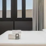 Hotel Center