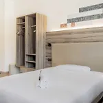 Center Hotel 3*