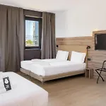 Hotel Center 3*